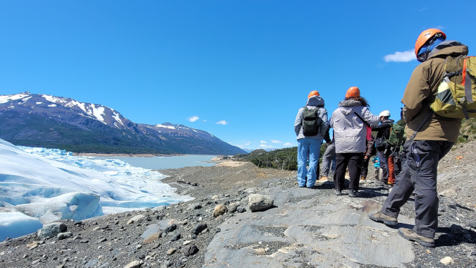  Take the most famous tour in Patagonia Argentina, the Minitrekking in the Perito Moreno Glacier! 