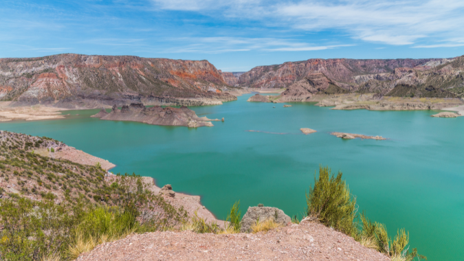 Discover fascinating passages with this full day tour to the Atuel Canyon!