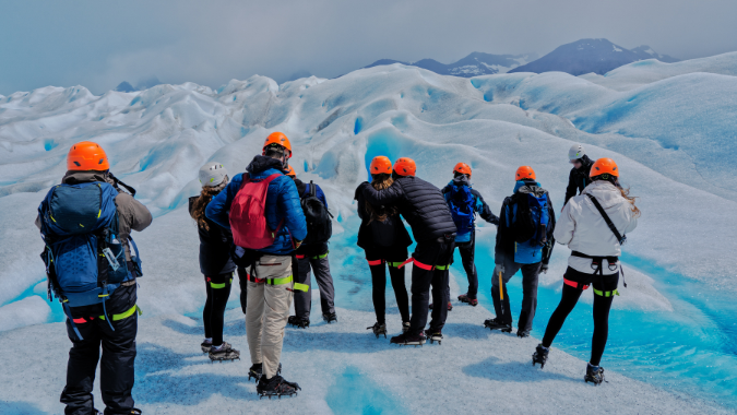 Choose which of these options is ideal to get to know the famous Perito Moreno Glacier!