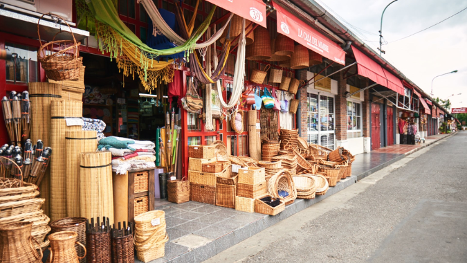 Visitez le marché aux fruits de Tigre et laissez-vous séduire par son artisanat !