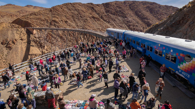 Passez une journée idéale en famille avec le Tren de las Nubes !