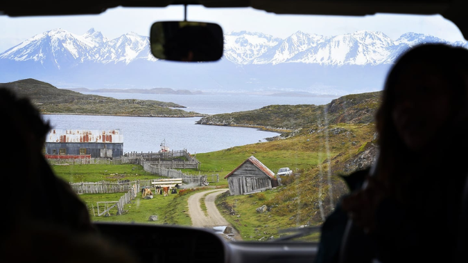 De Ushuaia, chegue a Puerto Williams sem complicações com este traslado de 2 horas!