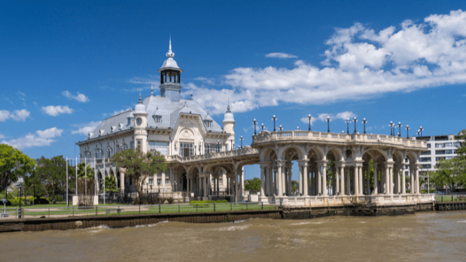 Enjoy the beauty of the surroundings of Buenos Aires with this Tigre and Delta Full Day!