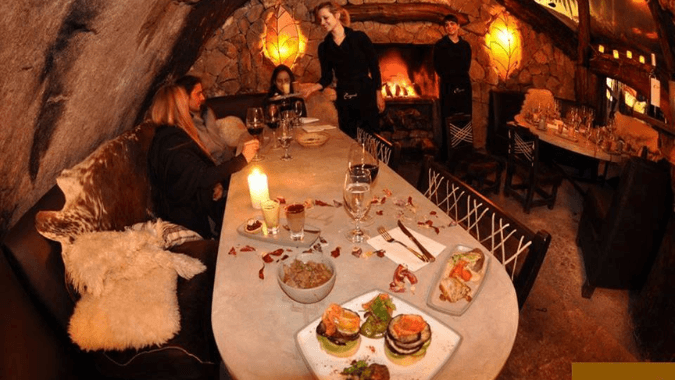 Enjoy with this tour a dinner in four steps in Cerro Catedral, where the natural environment is unique in Bariloche!