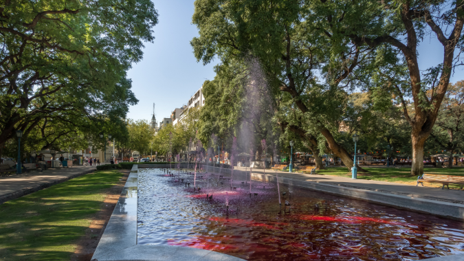 Our City Tour in Mendoza will take you to explore the most emblematic points of the city, book now!